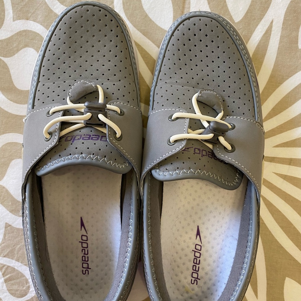 Speedo. Women's Port Lightweight